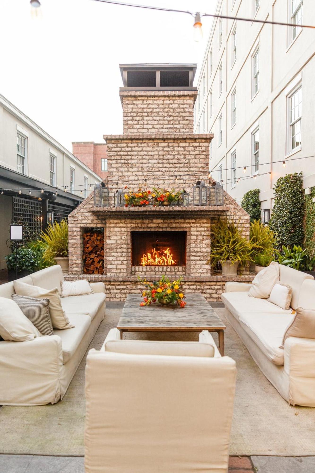 Hotel Emeline Charleston Exterior photo